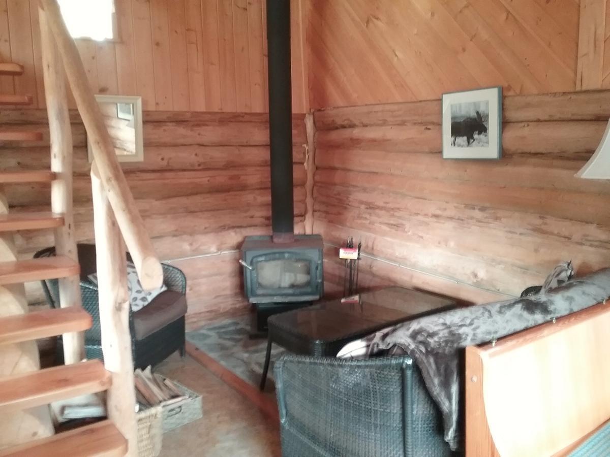 Eagle Bear Lodge Tatla Lake Экстерьер фото